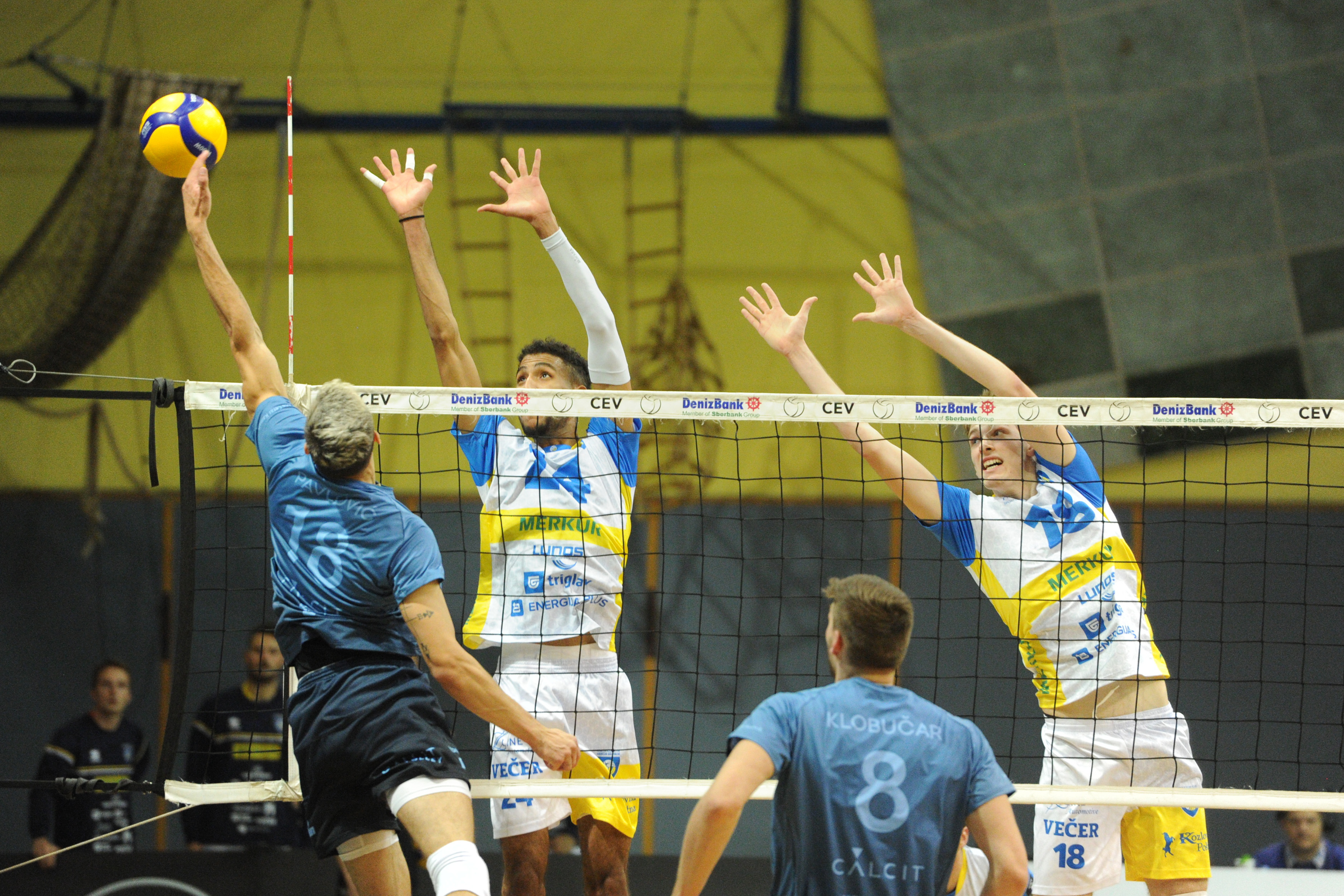 Calcit Volley-Merkur Maribor_foto Ales Oblak (22)